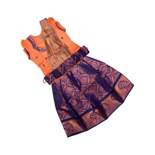 Pattu Pavadai Chattai for Varalakshmi Decor at Giri 