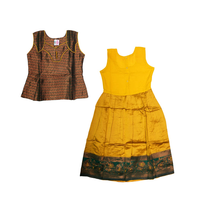 Pattu Pavadai Sattai Pair | Size 26 - 28/ South Indian Dress/ Traditional Dress/ Skirt And Top For Baby Girls - Long Skirts / Ghagra / Pavadai