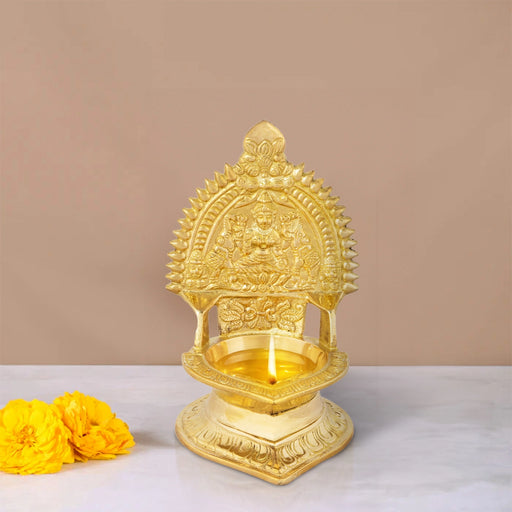 Kamakshi Deepam - 5.5 x 3.5 Inches | Brass Kamatchi Vilakku/Gold Polish Kamakshi Lamp for Pooja/320 Gms Approx - Deity Lamps