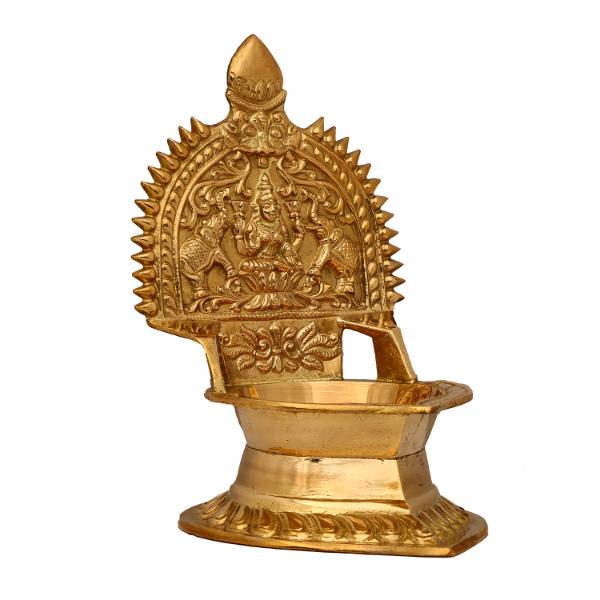 Kamatchi Vilakku - 7 Inches | Brass Kamakshi Deepam/ Lamp for Pooja/ 650 Gms