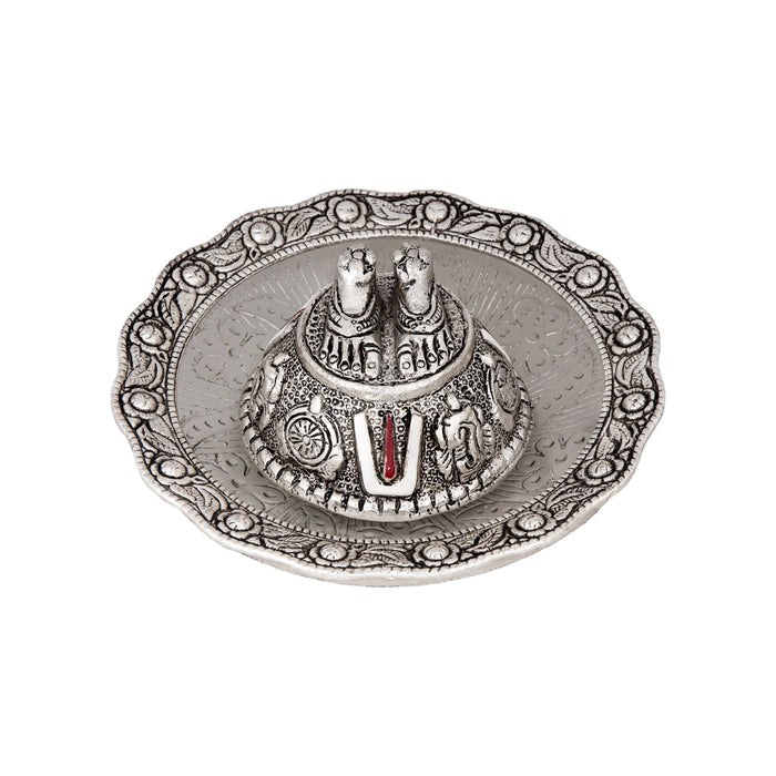 Balaji Murti Padam With Glass Plate - 2 x 5.5 Inches | Aluminium Perumal Padham/ Venkateswara Paduka for Pooja - Pooja Box & Paduka