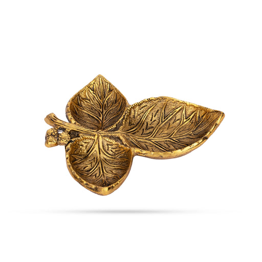 Decorative Grapes Leaf - 6.5 x 6 Inches | Aluminium Grapes Leaf for Home - Table Stand Accessories
