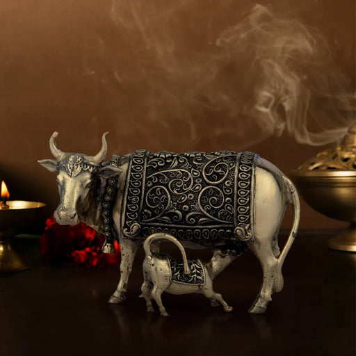 Cow and Calf Idol - 3 x 4 Inches | Brass Kamadhenu Statue/ Cow Calf Idol for Pooja/ 200 Gms Approx - Table Stand Accessories