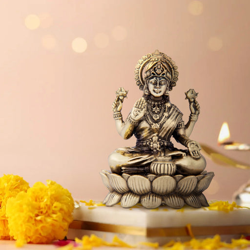 Laxmi Devi Statue - 5 x 3.75 Inches | Brass Idol/ Lakshmi Statue Sitting On Lotus/ 400 Gms Approx - Brass Murties