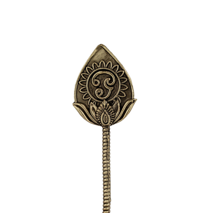 Murugar Vel with Base - 6 x 2 Inches | Antique Brass Statue / Murugar Vel / murugan vel idol / Pooja room decor