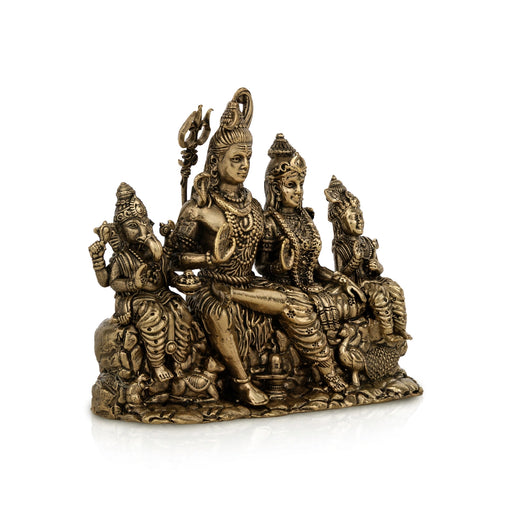 Lord Shiva Family Sitting on Base Murti- 7 x 7.5 Inches| antique Brass Idol/ Shiva Family Statue for Pooja - Brass Murties