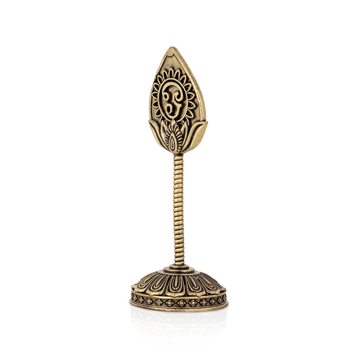 Murugar Vel with Base - 4 x 1.25 Inches | Antique Brass Statue / Murugar Vel / murugan vel idol/ Pooja room decor - Deity Accessories