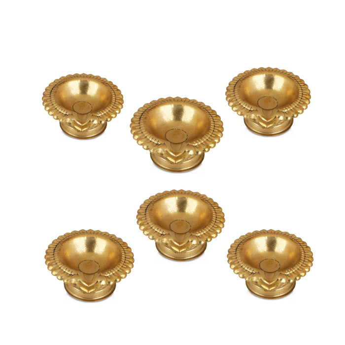 Round Diwali Kubera Lakshmi Pot & Gold Diya, For Home at Rs 485 in Chennai Round Diwali Kubera Lakshmi Pot & Gold Diya, For Home at Rs 485 in Chennai