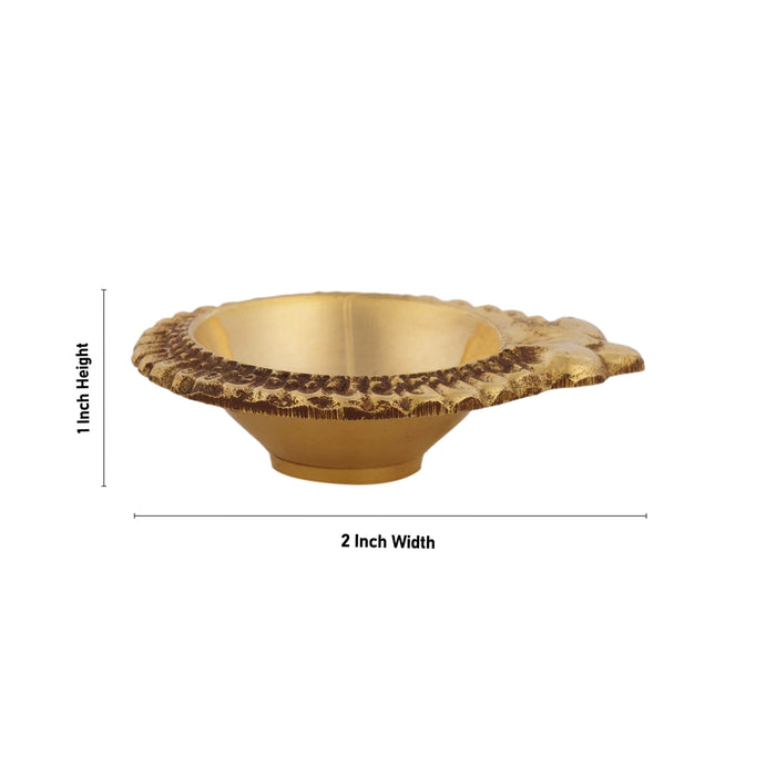 Lakshmi Kubera Vilakku - 1 x 2 Inches | Brass Lamp/Kubera Lakshmi Vilakku/Laxmi Kubera Deepam for Pooja - Kuber Deep