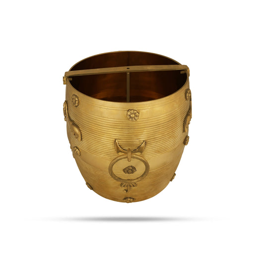 Brass Para - 11 x 10.5 Inches | Idangazhi / Kerala Nirapara / Changazhi for Home - Para