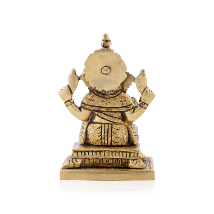 Vinayagar Sitting On Square Base Murti - 3.5 x 2.75 Inches | Brass Statue / Ganesha Idol For Home & Pooja - Brass Murties