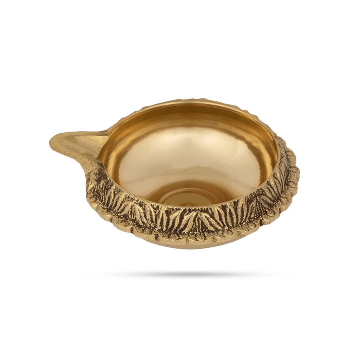 Kubera Vilakku - 1.5 x 3.25 Inches | Brass Kuber Deepam/ Kuber Lamp for Pooja/ 120 Gms Approx - Kuber Deep