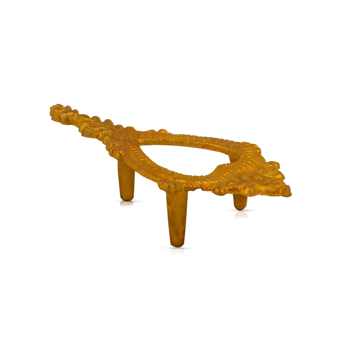 Brass Shankh Stand - 1 x 4.5 Inches | Dakshinavarti Shankh Stand/ Golden Shankh Holder for Pooja - Pooja Shankh