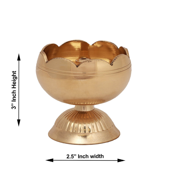 Brass Diya - Tamato - 3 x 2.5 Inches | Nanda Deep/ Agal Vilakku/ Brass Lamp/ Brass Deepam for Pooja - Nanda Deep & Pyali Deep