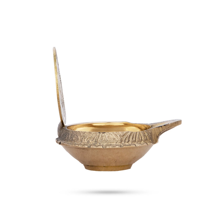 Brass Deepam With 1 Coin | Brass Lamp/ Brass Vilakku for Pooja/ 30 Gms Approx - Kuber Deep