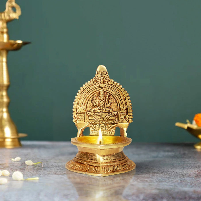 Kamatchi Vilakku - 6 Inches | Brass Kamakshi Deepam/ Lamp for Pooja - Deity Lamps