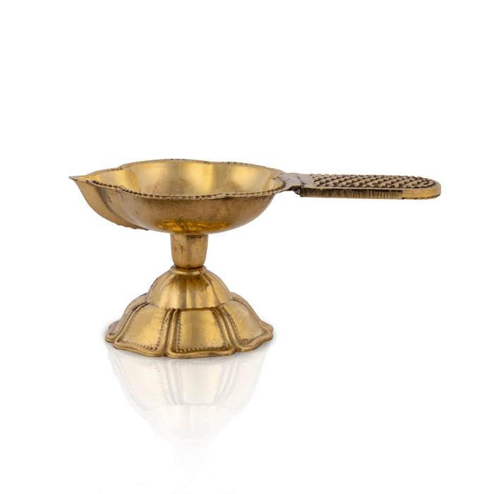 Kapoor Dhani With Handle - 1.5 x 2 Inches | Camphor Burner With Base/ Brass Lakshmi Aarti for Pooja/ 50 Gms - Kapur Aarti