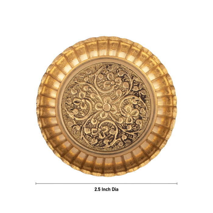 Small Brass Plate - 2.5 Inches | Pheldar Design Brass Thali/ Pooja Plate for Home/ 35 Gms Approx - Pooja Plate & Tray