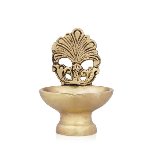 Brass Vilakku with Base - 3.5 x 2.5 Inches | Antique Brass Flower Lamp for Pooja/ 200 Gms Approx - Decorative Lamp