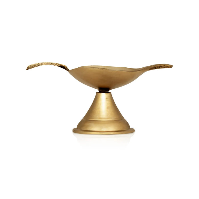 Camphor Burner With Handle - 1.5 x 3.5 Inches | Brass Kapoor Dani / Leaf Shape Camphor Aarti For Pooja