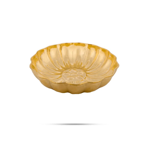 Lotus Shape Brass Plate - 1 X 3.75 Inches | Pooja Thali Plate/ Puja Plate For Auspicious Rituals And Offerings - Pooja Plate & Tray
