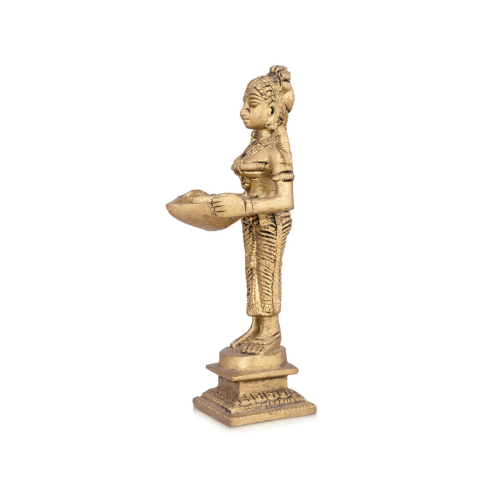 Standing Lady Deepam - 5 x 3 Inches | Antique Brass Vilakku/ Brass Lamp for Pooja/ 250 Gms Approx - Paavai Vilakku / Lady With A Lamp