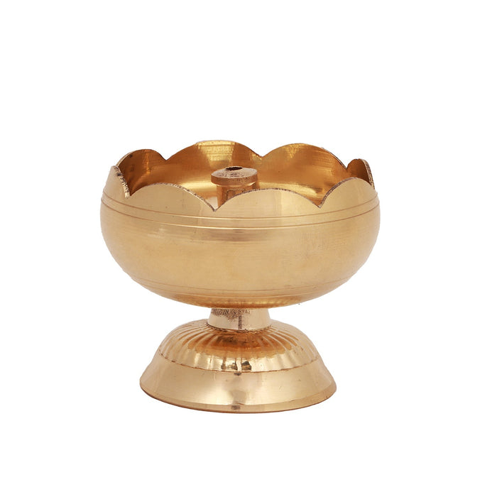 Brass Diya - Tamato - 2 x 2.5 Inches | Nanda Deep/ Agal Vilakku/ Brass Lamp/ Brass Deepam for Pooja - Nanda Deep & Pyali Deep
