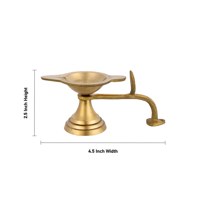 One Mukh Aarti - 2.5 x 4.5 Inches | Brass Aarti/ Kapoor Dhani/ Camphor Burner With Handle For Daily Pooja Use