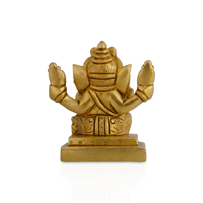 Ganesha Sitting on Square Base Murti - 2.75 x 2.5 Inches | Brass Idol/ Vinayakar Statue For Pooja space