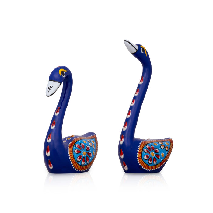 Swan Statue Pair - 4 x 2.5 Inches | Painting Swan Sculpture/ Metal Swan Showpiece for Home Decor - Table Stand Accessories