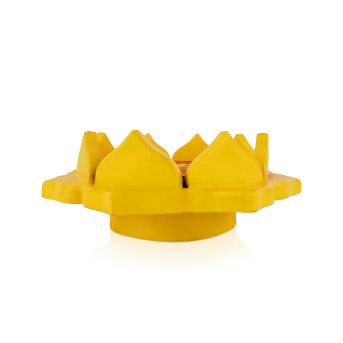 Lotus Design Manai - 6 Inches | Wooden Peetam / Manai Palagai for Pooja