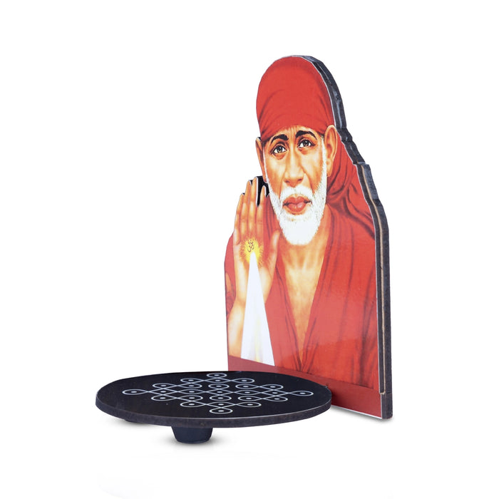 Saibaba With Kolam Stand - 5.5 x 4 Inches | Deity With Wooden Bajot for Pooja