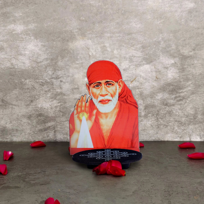 Saibaba With Kolam Stand - 5.5 x 4 Inches | Deity With Wooden Bajot for Pooja