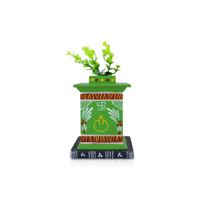 Tulasi Maadam Kondapalli Bommalu - 7 x 4 Inches | Wooden Golu Doll/Kolu Bommai For Navaratri Golu Display