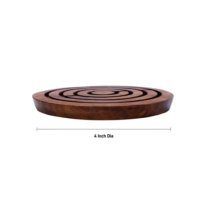 Game plate - 4 Inches | Round Wooden Maze Puzzle/ Labyrinth Puzzle Toy with Steel Ball for Kids & Adults