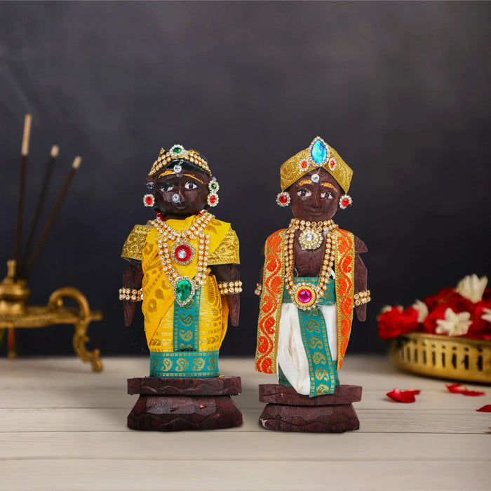 Marapachi Bommai - 6 x 3 Inch | Marapachi Doll/ Kolu Bommai/ Decorative Doll/ Wood Sculpture for Home