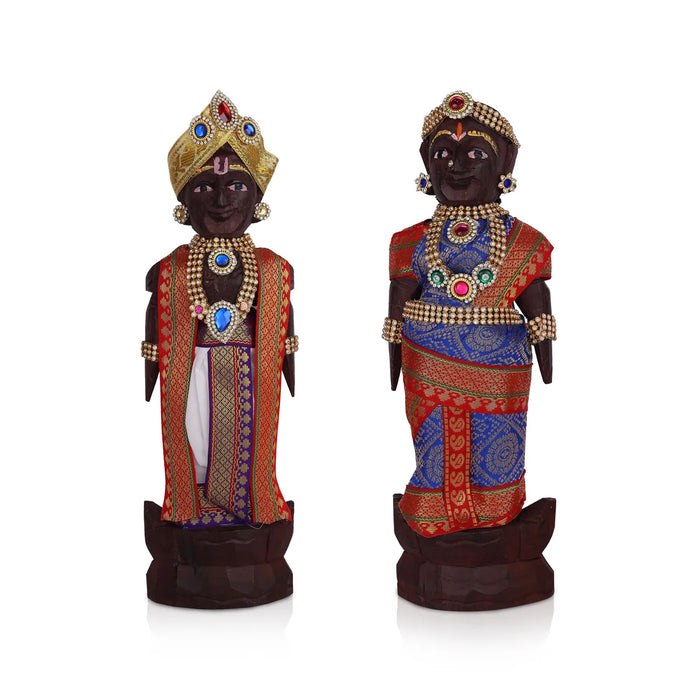 Marapachi Bommai With Alankaram Pair - 11 x 3 Inches | Wood Sculpture/ Marapachi Doll/ Kolu Bommai for Navaratri - Marapachi Bommai