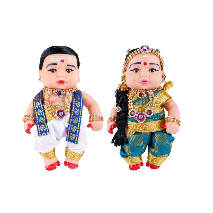 Young Couple Plastic Golu Bommai Pair - 8 x 4.5 Inches | Giri Golu Doll/ Navaratri Golu Bomma/ Gombe/ Bommai - Plastic Bommai