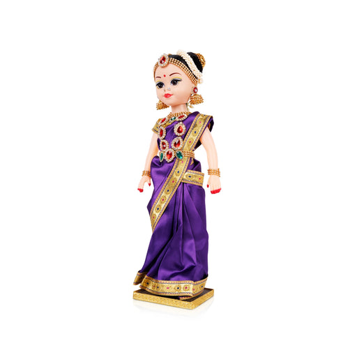 Beautiful Navaratri Golu used in festive kolu bommai online and Navarathri Dolls celebrations