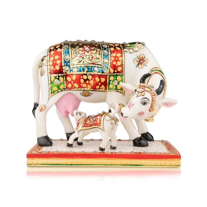 Cow And Calf Statue - 5.5 x 6.5 Inches | Resin Statue/ Painted Cow And Calf Idol for Home Decor - Table Stand Accessories