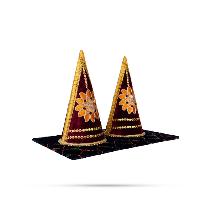 Decorative Paruppu Thengai Koodu With Base Set- 9 X 5 Inch | Paruppu Thengai Cone/Paruppu Koodu For Wedding Decor - Wedding Essentials