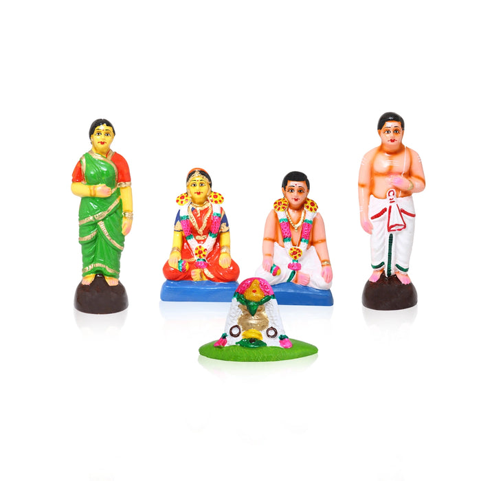 Iyer Kalyanam Paper Mache Golu Bommai Set - 14 x 13.5 Inches | Giri Golu Doll/Navaratri Golu Bommai/ Gombe