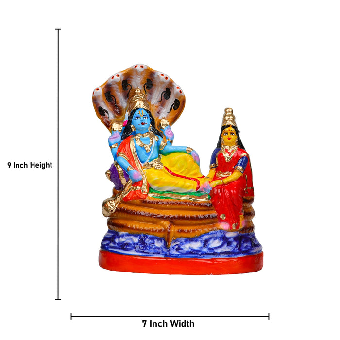 Vaikuntam Clay Golu Bommai Set - 9 x 7 Inches | Giri Golu Doll/ Dasara Doll/ Navaratri Golu Bomma/ Gombe/ Bommai