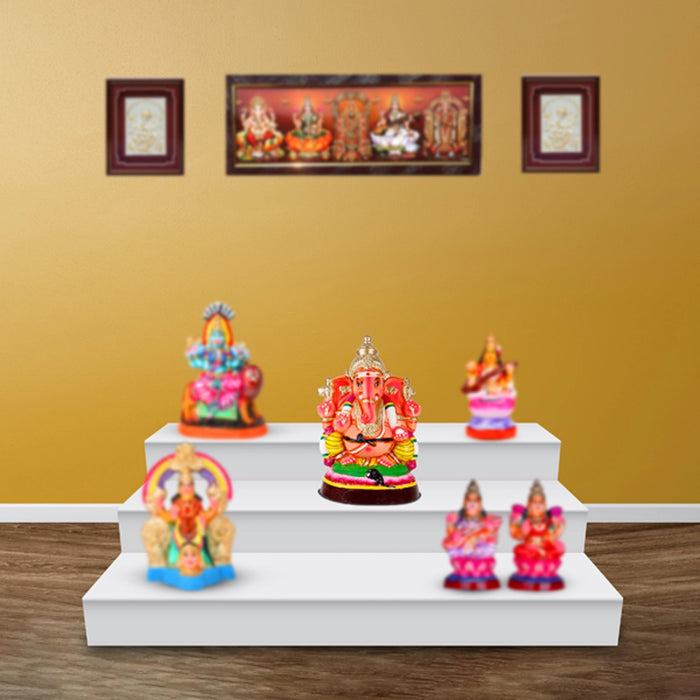 Beautiful navarathri golu stand used in festive golu doll set and bommala koluvu dolls celebrations