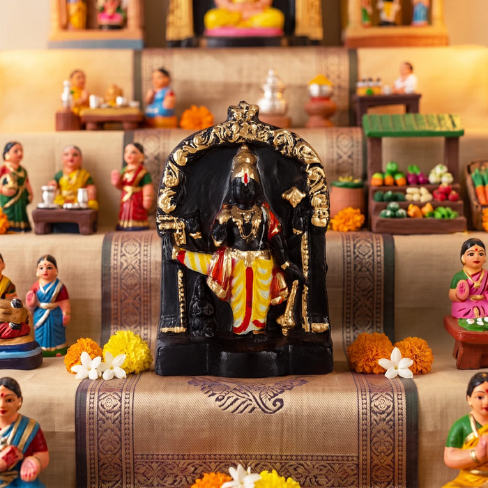 Ulagalanda Perumal Clay Golu Bommai - 7.5 x 4.8 Inches | Giri Golu Doll/ Navaratri Golu Bomma/ Dasara Doll