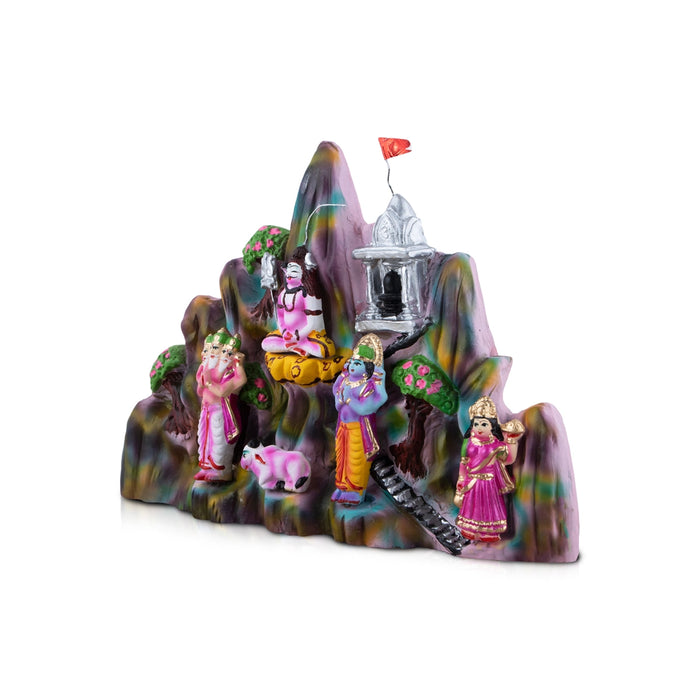 Trimurti Brahma, Vishnu, Mahesh Clay Golu Bommai - 8 x 11 Inches | Giri Golu Doll/ Navaratri Golu Bomma/Gombe/Bommai - Clay Kolu Bommai