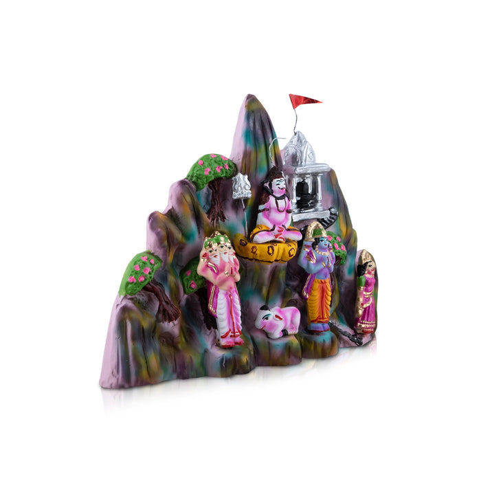 Trimurti Brahma, Vishnu, Mahesh Clay Golu Bommai - 8 x 11 Inches | Giri Golu Doll/ Navaratri Golu Bomma/Gombe/Bommai - Clay Kolu Bommai