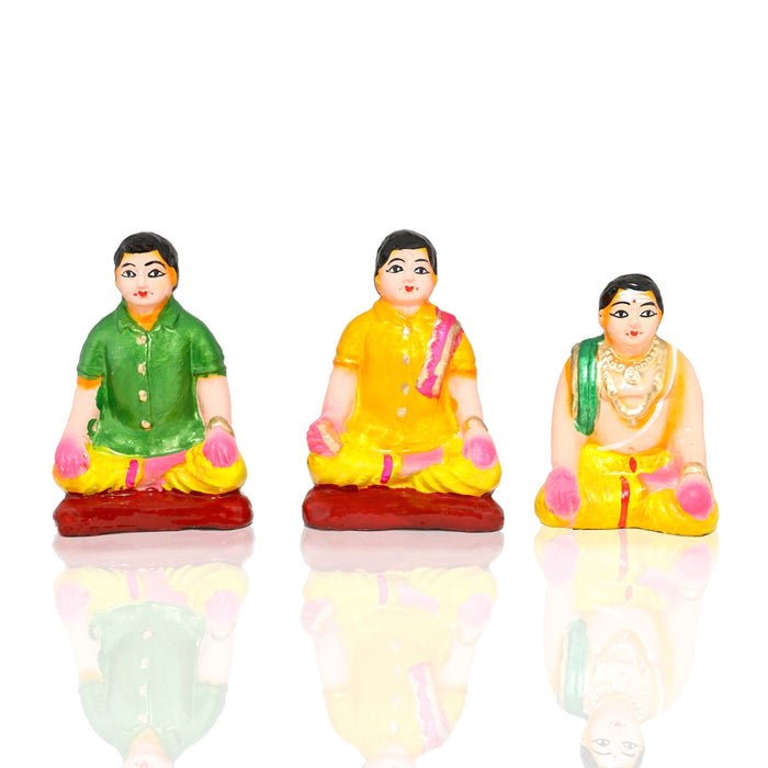Engagement Clay Golu Bommai Set - 6 x 3 Inches | 17 Pcs/ Giri Golu Doll/ Navaratri Golu Bomma/Gombe/Bommai