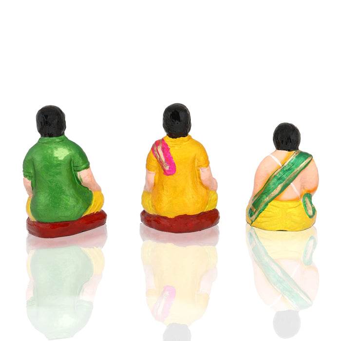 Engagement Clay Golu Bommai Set - 6 x 3 Inches | 17 Pcs/ Giri Golu Doll/ Navaratri Golu Bomma/Gombe/Bommai
