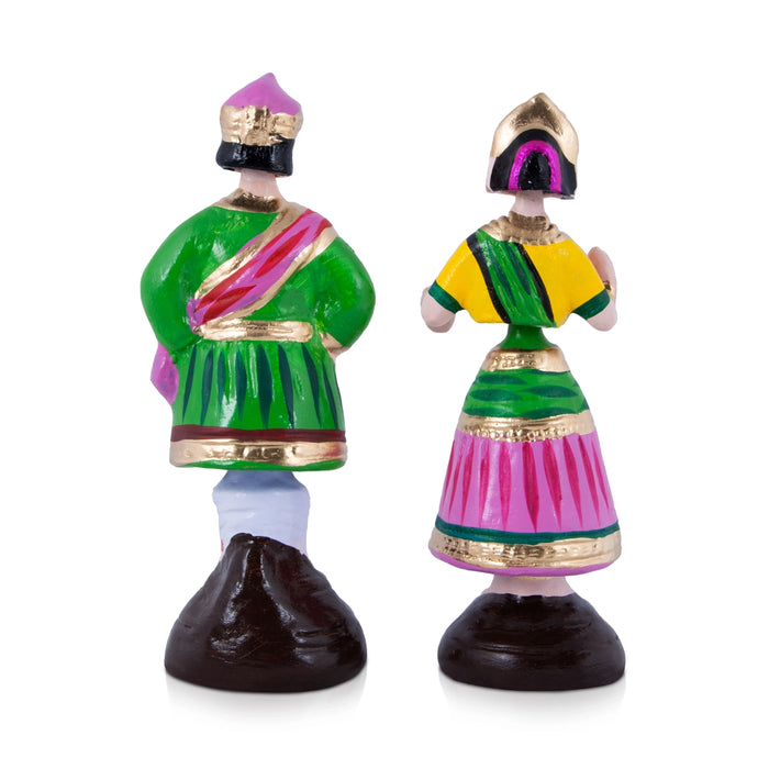 Raja Rani Paper Mache Golu Bommai Pair - 9 x 3.5 Inches | Giri Golu Doll/ Navaratri Golu Bomma/Gombe/Bommai - Paper Mache Kolu Bommai